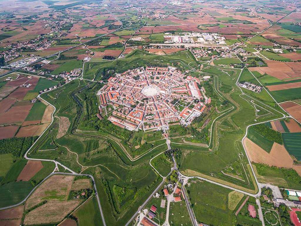 Palmanova